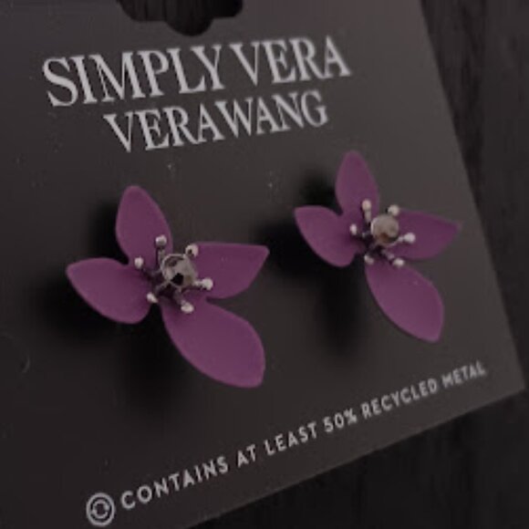 Vera Wang Jewelry - VERA WANG Rocker Chic Gunmetal/Hematite Stone Small Purple Flower Stud Earrings